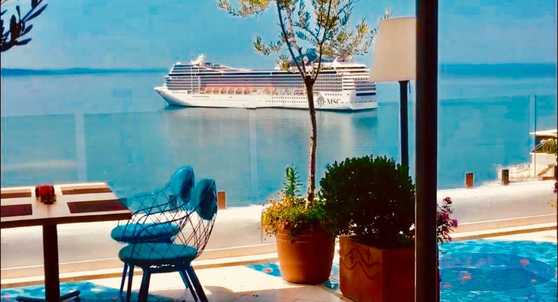 Villa 23 On The Bay Sarandë Eksteriør billede